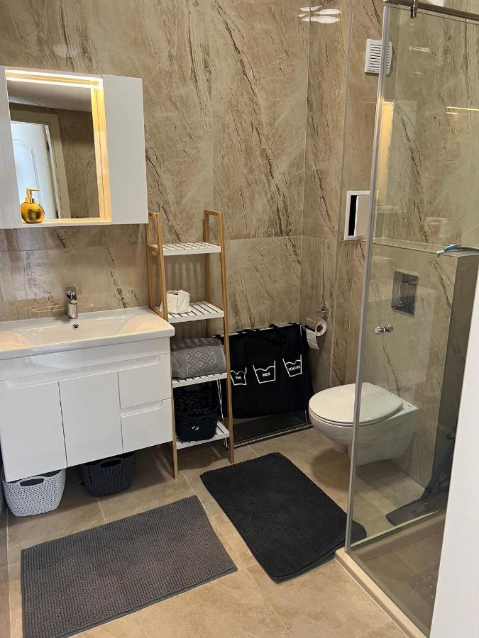 Luxury Penthouse Apartments At Valencia Gardens Burgas Exterior photo