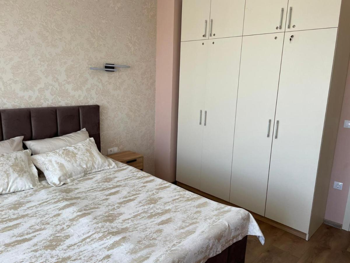 Luxury Penthouse Apartments At Valencia Gardens Burgas Exterior photo